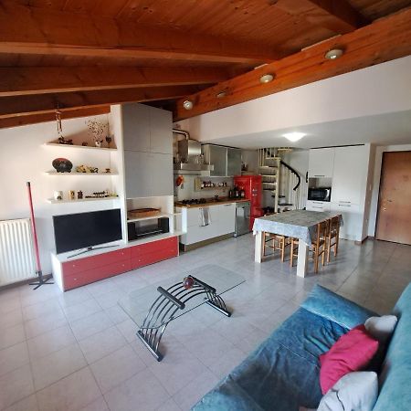 ריבה דל גארדה Casa Vacanze S.Tomaso מראה חיצוני תמונה